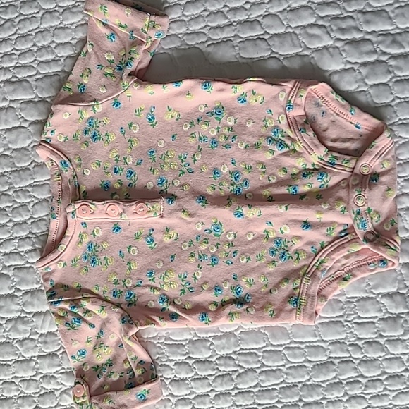 Carters 3 month bundle - Picture 7 of 11